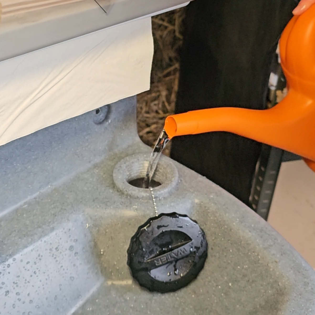 Mobile Handwaschstation WASHPORT, Waschbecken mit Frisch- & Abwassertank